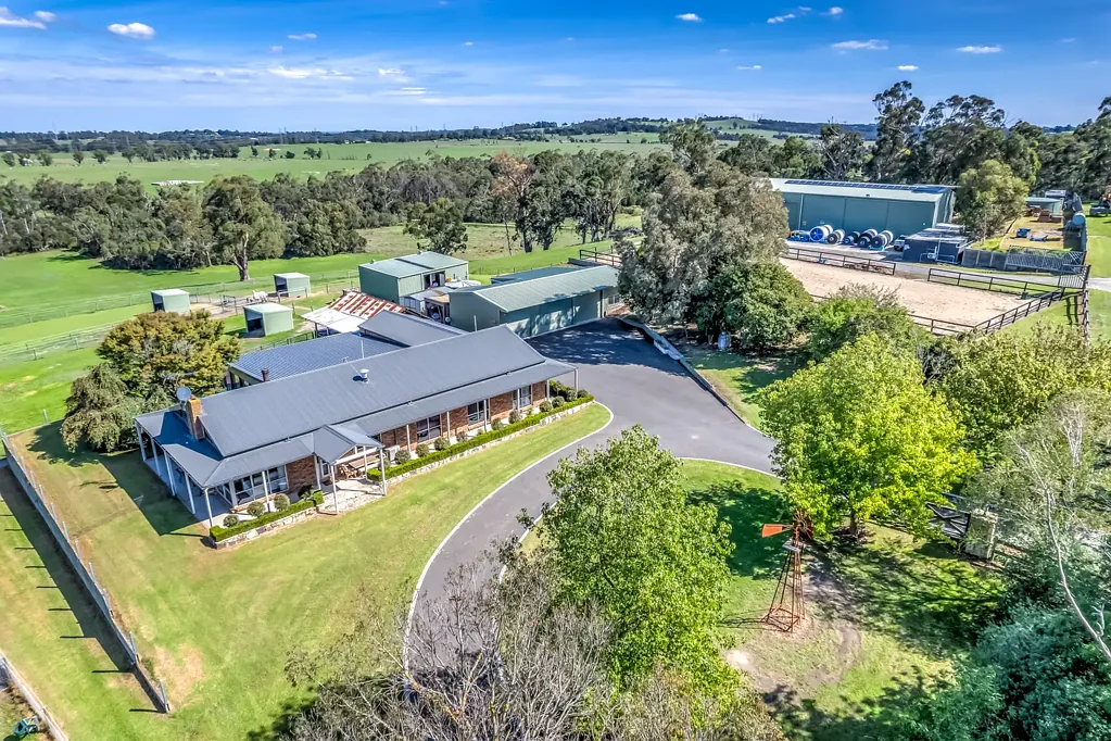 Bunyip North  Homestead, Workshop & Equine - 26 Acres Built for Work & Lifestyle