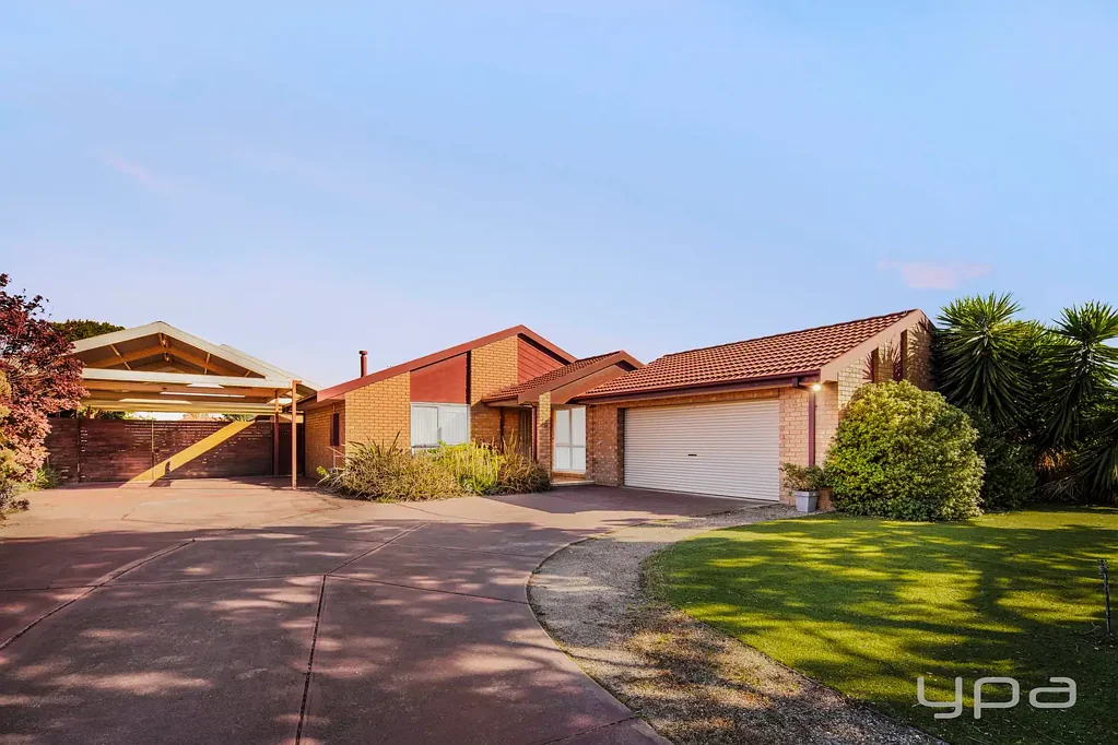 Werribee 4침실 BEAUTIFUL HOME WITH ALL THE SPACE FOR THE FAMILY IN THE WESTLEIGH GARDENS ESTATE!