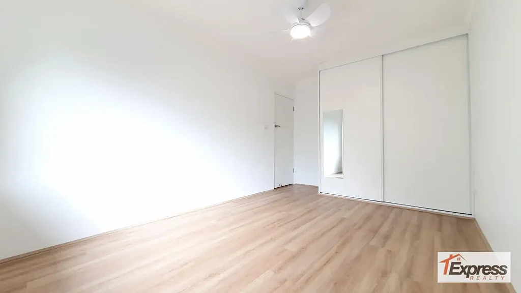 NEWLY RENOVATED BRIGHT TWO BEDROOM APARTMENT