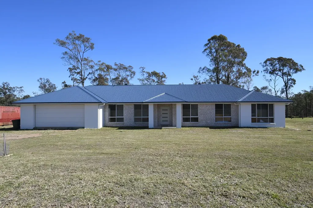 52 Poinciana Avenue, Rifle Range, QLD 4311