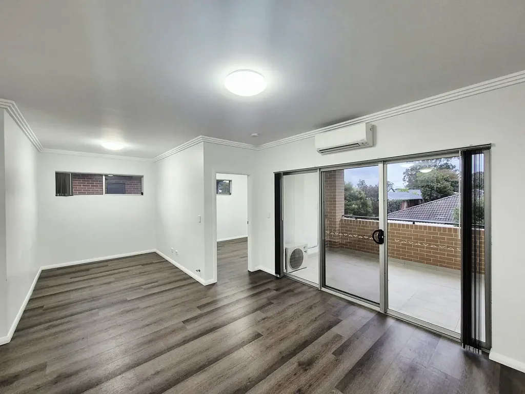 ABOVE GROUND MODERN UNIT AVAILABLE!