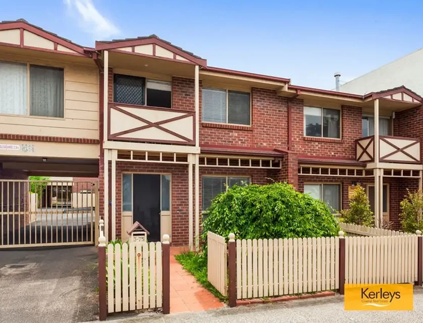 3/71-75 Pt Lonsdale Road, Point Lonsdale, Geelong, 2 Kuwarto, 2 Banyo, Townhouse