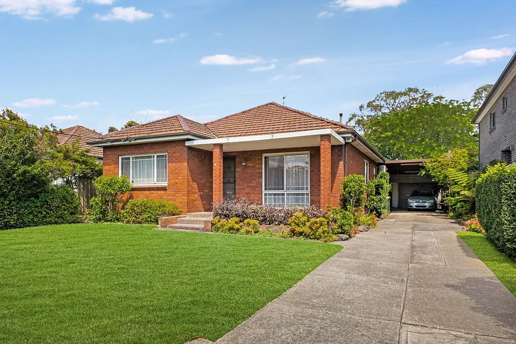 4 Kawana Street, Bass Hill, NSW 2197