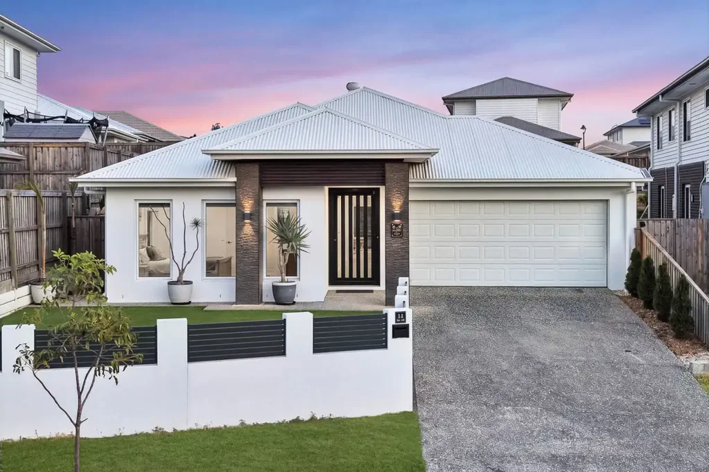 White Rock 4Moenga Space, Quality and Exceptional Family Living