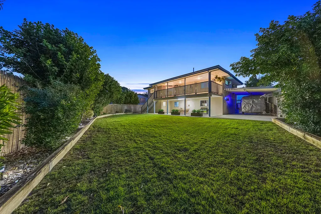 14 Bryant Street, Beachmere, QLD 4510