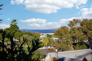 1/57b Woodlands Crescent, Browns Bay, North Shore City