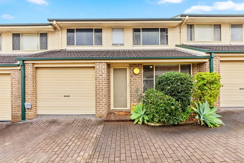 2/24 Melbourne Street, East Gosford, NSW 2250