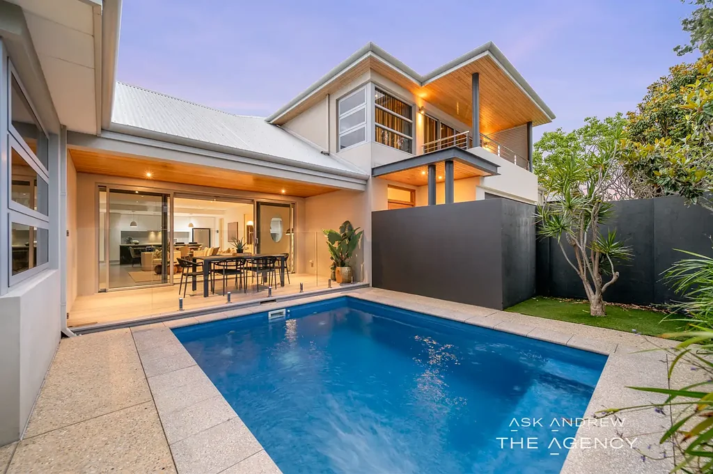 Bicton 4房  ENTERTAINERS PARADISE, LOCATION AND LUXURY