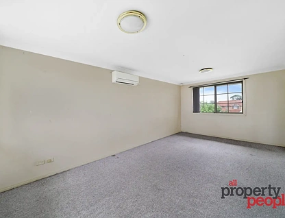 4/1 Fields Road, Macquarie Fields, Macarthur Region, 2 ਕਮਰੇ, 2 ਬਾਥਰੂਮ, House