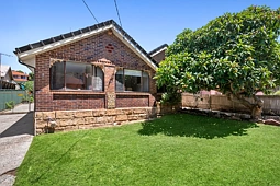 6 Alexander Street, Collaroy