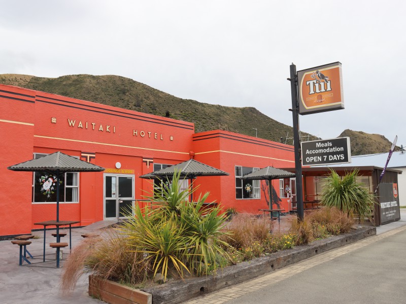 37 Bledisloe Street, Kurow, Waitaki, 6 રૂમ, 4 બાથરૂમ