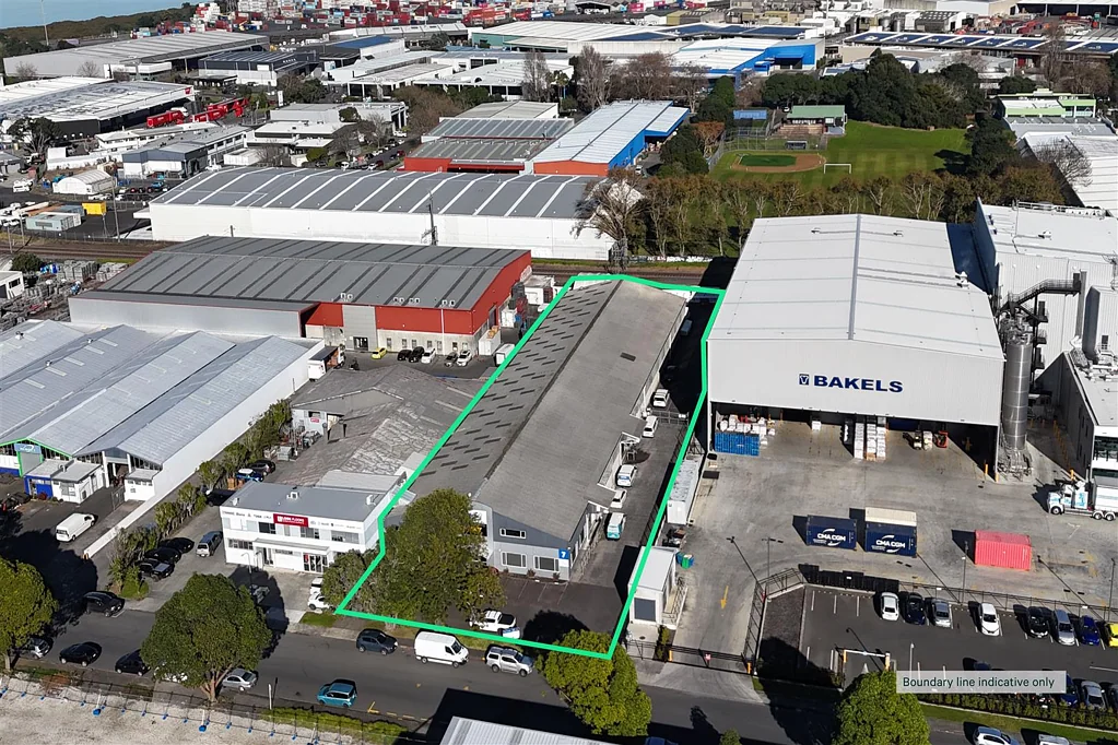 Penrose  CBRE | 2,500sqm Penrose Industrial