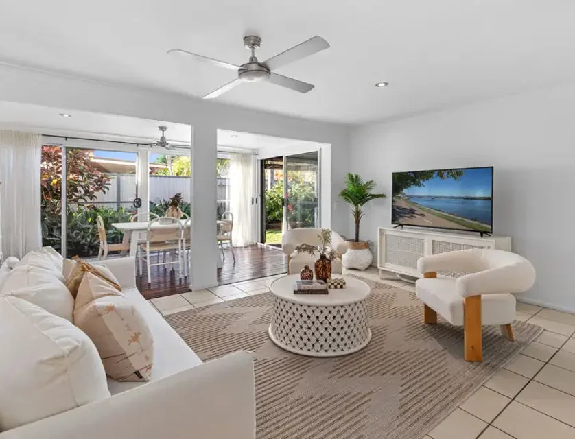 2/32 Killowill Avenue, Paradise Point, QLD 4216, 2 غرف, 2 حمامات, Apartment