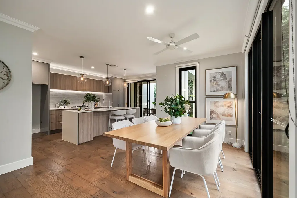 Hendra 4Kwarto Sophisticated Living with Space and Style in Eton Edition