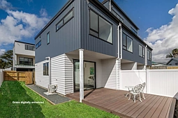 2F Glenford Lane, Te Atatu Peninsula