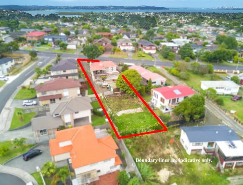 15 Colwill Road, Massey, Waitakere City, 6 Bedrooms, 2 Bathrooms, House