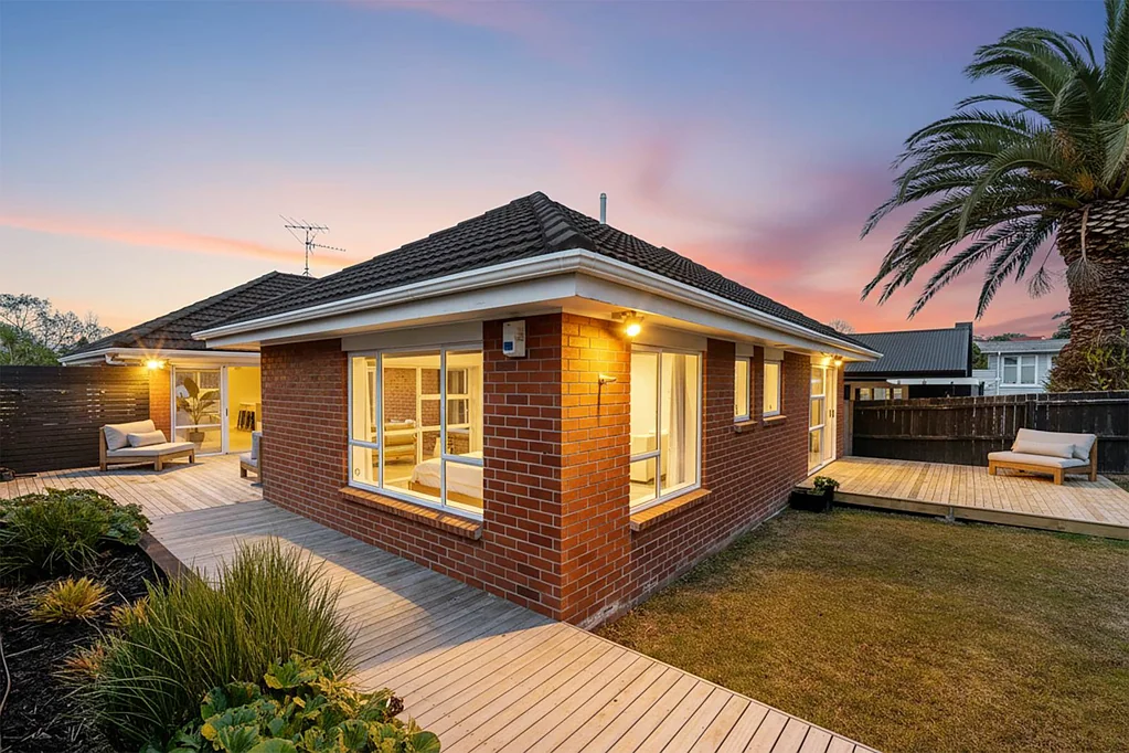 29 Glenfern Road, Mellons Bay, Manukau City, Auckland