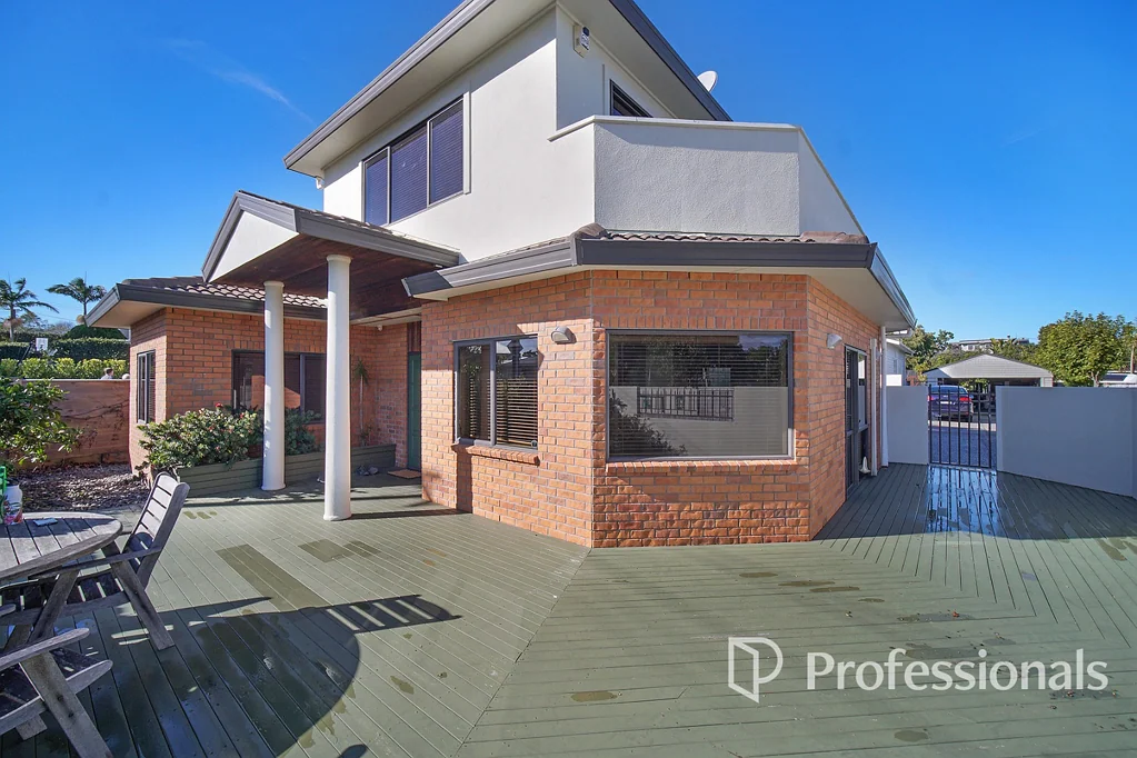 SHORT-TERM RENTAL – 6 MONTH FIXED TERM ONLY
