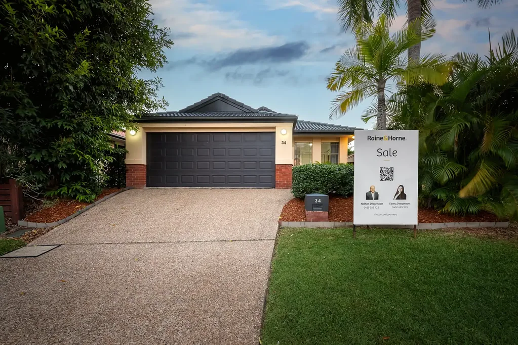Upper Coomera 3 Bedroom The One You've Been Waiting For - Solid, Spacious & Full of Potential