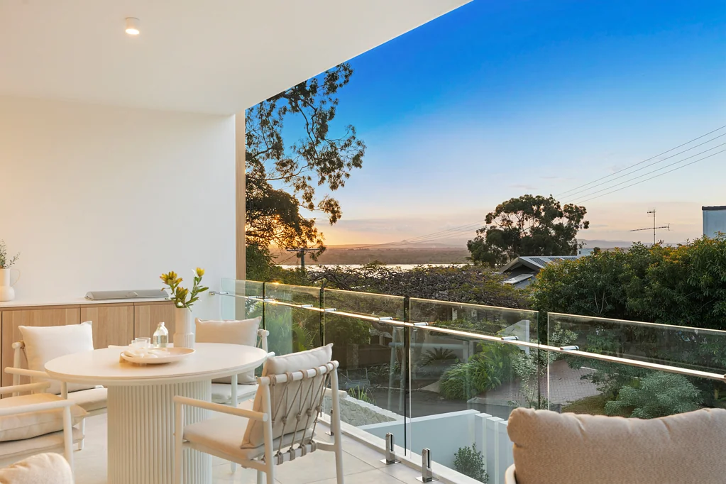 Noosa Heads 3Habitaciones HOUSE SIZED PENTHOUSE LIVING ABOVE NOOSA | Private Pool, Lift & Northern Aspect
