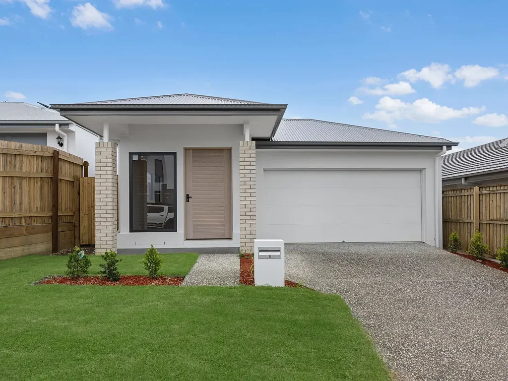 5 Tyson Street, White Rock, QLD 4306