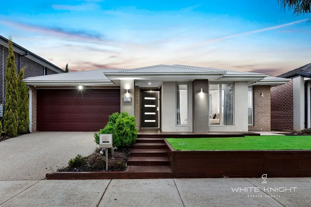 Aintree 4Phòng ngủ A STUNNING 29SQ FAMILY HOME AT A PRIME LOCATION ON 463 SQM!