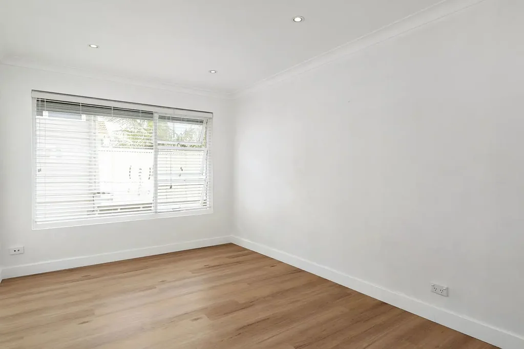 Renovated Manly apartment in an unbeatable location