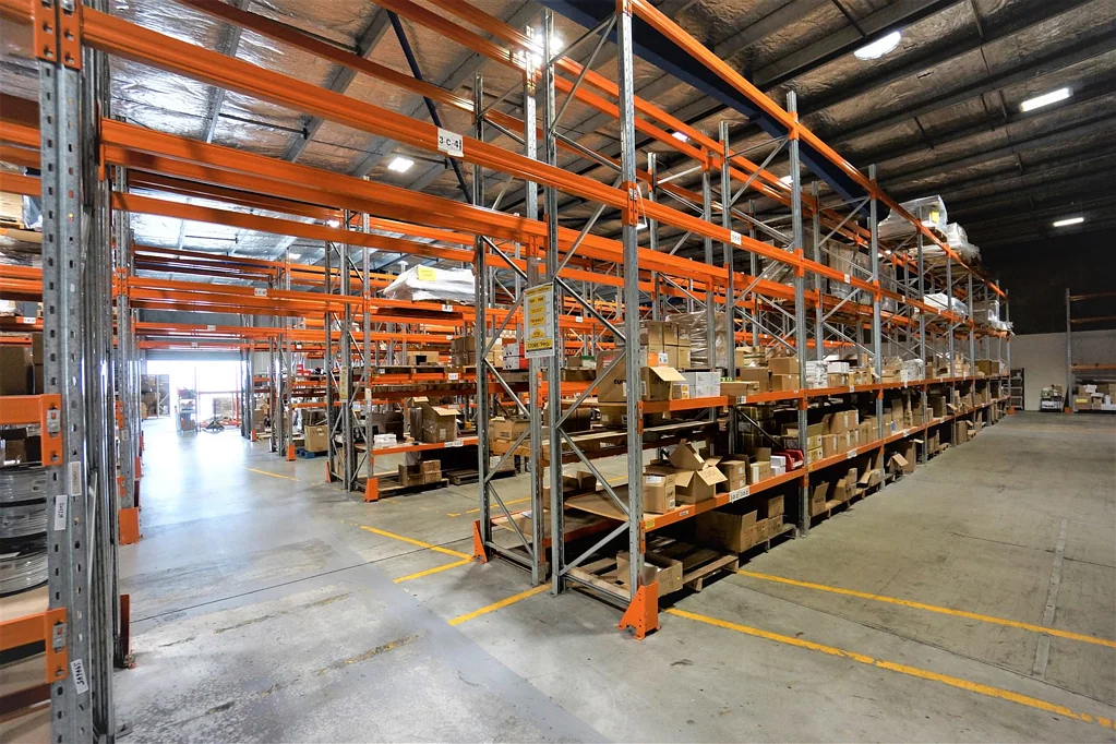 Mount Wellington Strategically Located Warehouse - 2,339m²