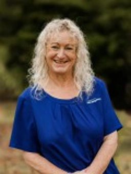 Sandra Macnamara