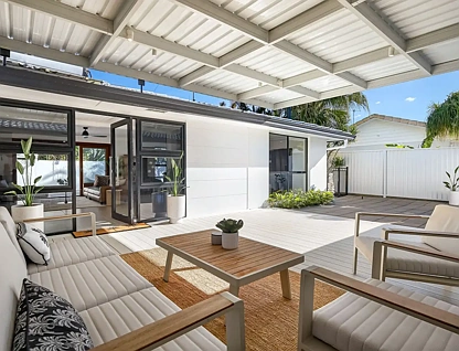 20 Sophie Avenue, Broadbeach Waters, QLD 4218, 3房, 2浴, 独立屋