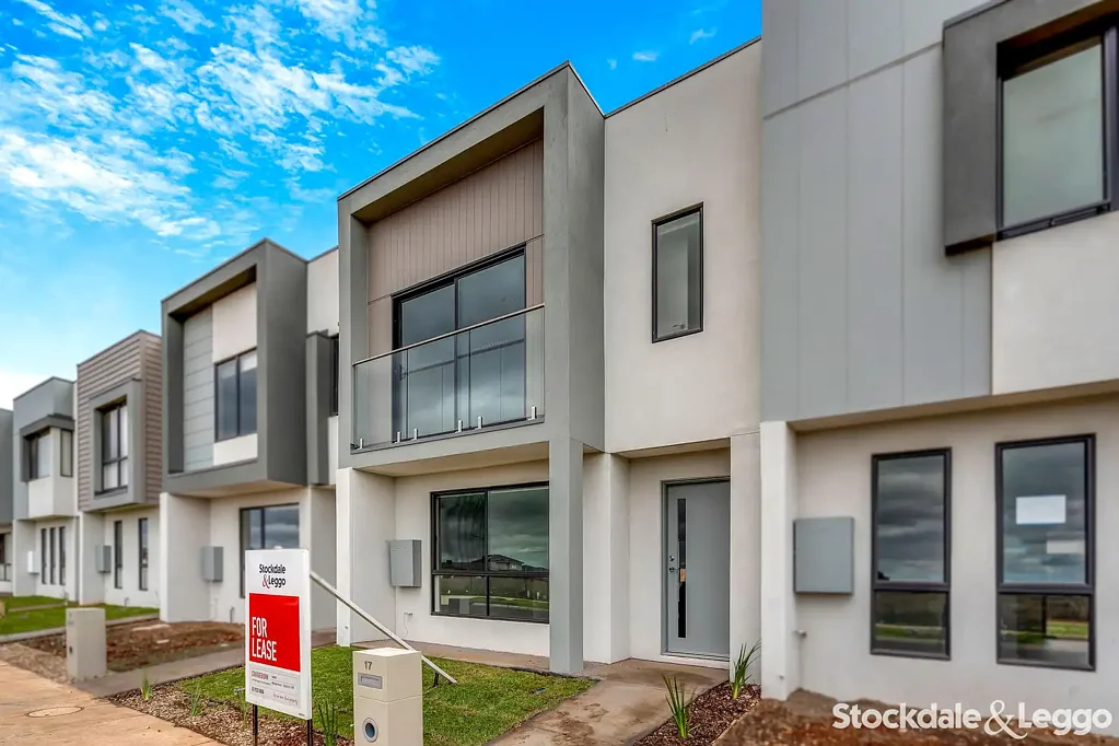 Modern Living in Sought-After Thornhill Park
