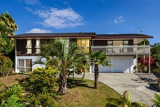 29 Jellicoe Road, Murrays Bay, North Shore City