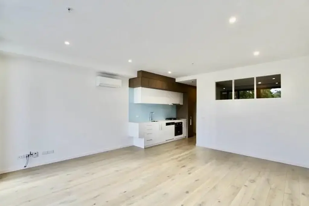 Stylish 1-Bedroom Apartment in the Heart of Carnegie