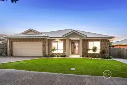 12 Timbertop Drive, Doreen