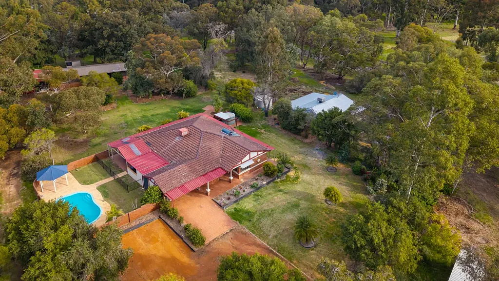 Serpentine 6ਬੈੱਡਰੂਮ Under offer.