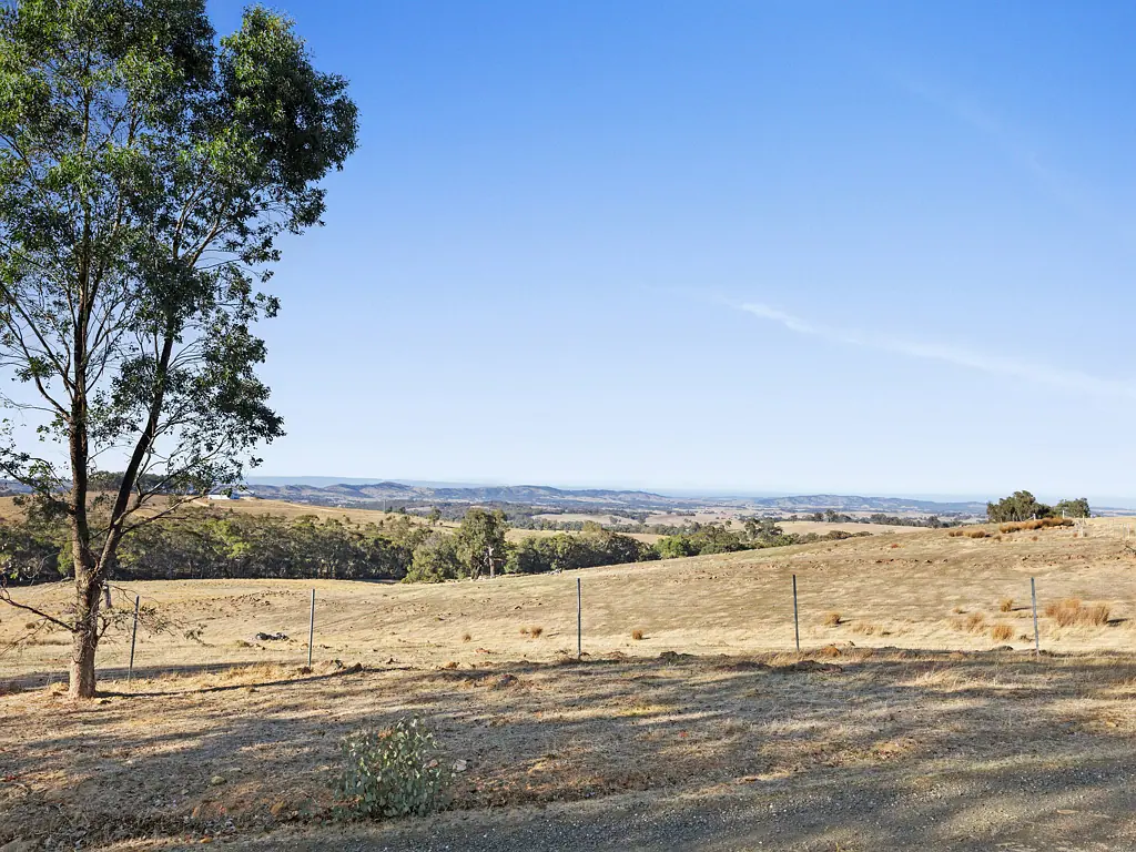Heathcote South Peaceful escape with Uninterrupted Country Views