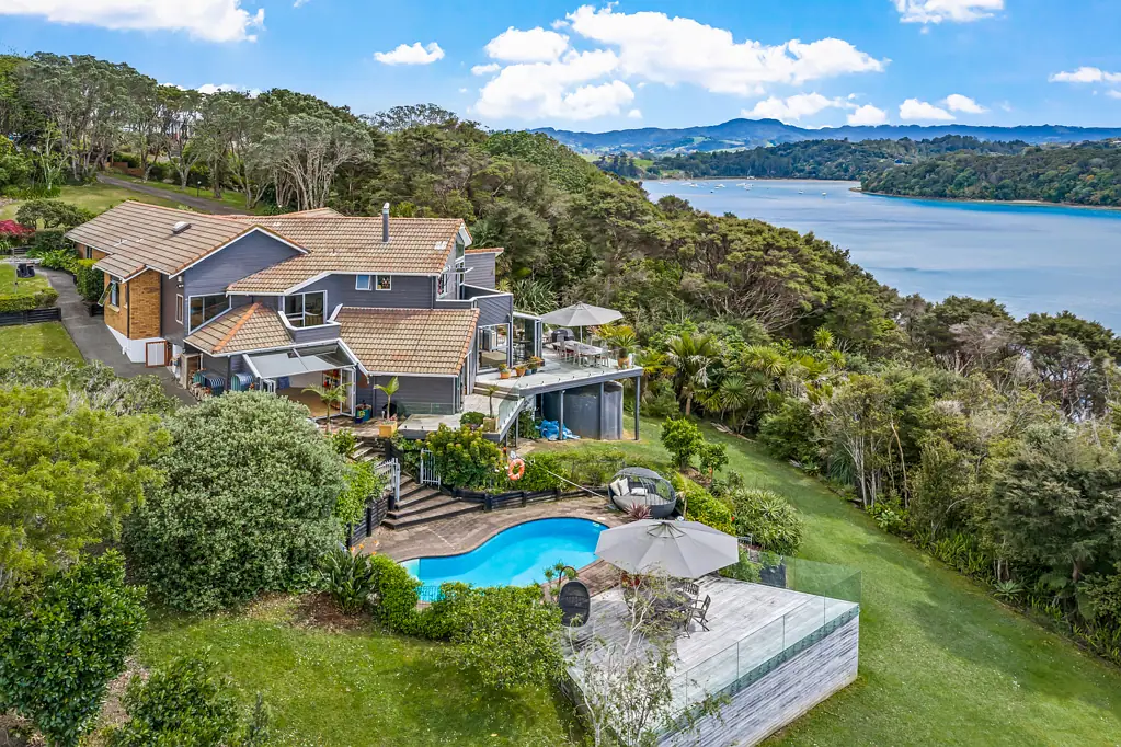 Sandspit 5房  Front Row Views | Five-Star Location