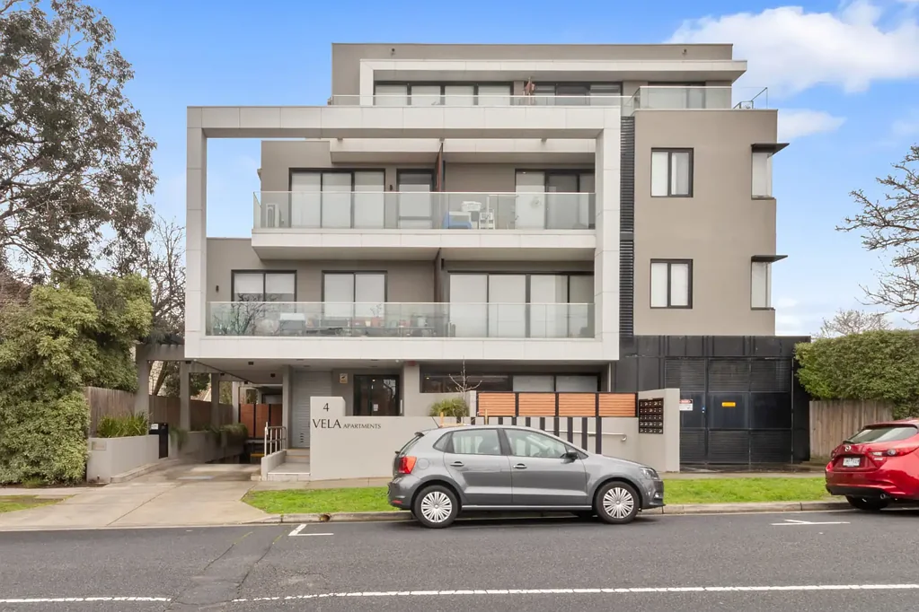 Blackburn 2ਬੈੱਡਰੂਮ Prime Location, Sun-Drenched North-Facing Living with a Massive 18m² Balcony!