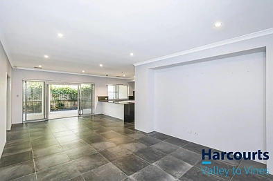 132 Vincent Road, Sinagra, WA 6065, 4 slaapkamers, 2 badkamers, House