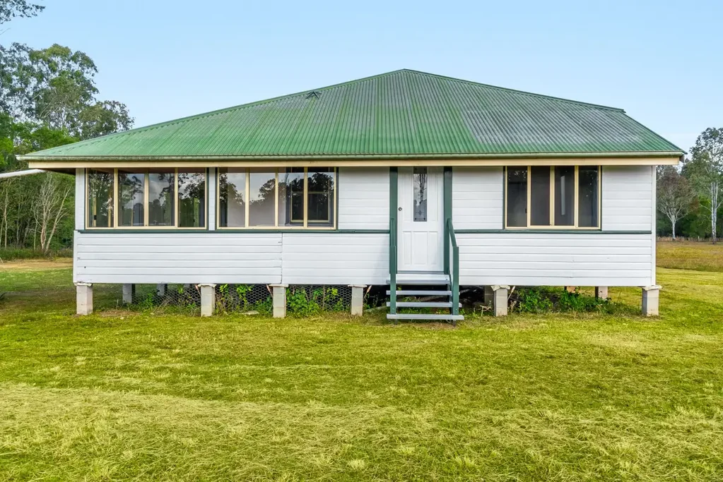 Ellangowan 3 Slaapkamer Endless Potential on 8 Acres