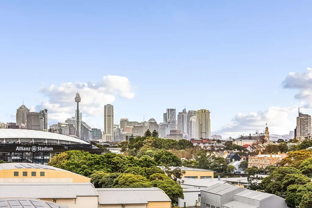 Centennial Park 1Kwarto Sun-Drenched, Top Floor, Parkside Studio Apartment with City Views