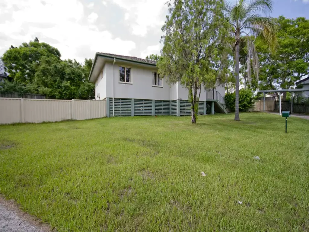10 Glennie Court, Goodna, QLD 4300