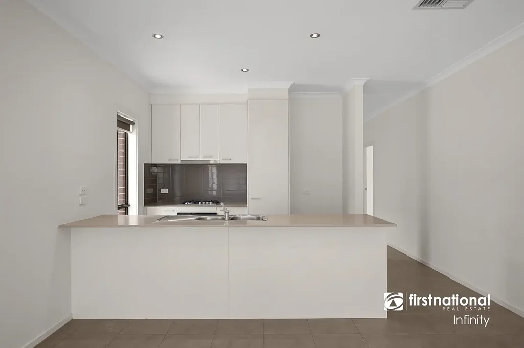 70 Carmen Road, Point Cook, VIC 3030