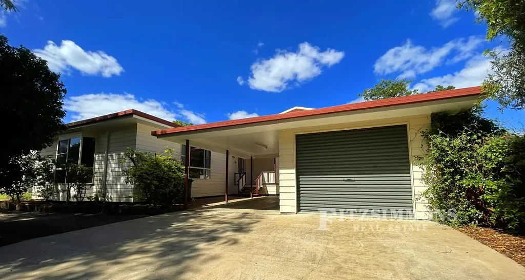 Dalby 4 Bedroom IF YOU HAVE BEEN WAITING FOR A DELMA COURT PROPERTY TO HIT THE MARKET, YOUR LUCK HAS JUST CHANGED!