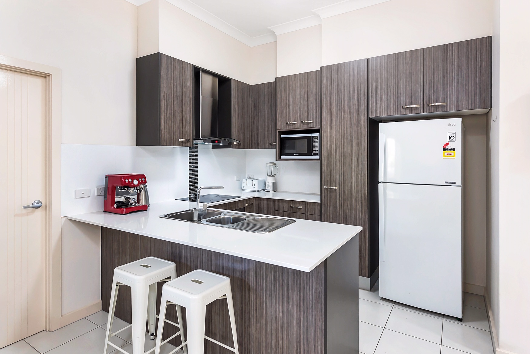 BELL ANTONIO APARTMENTS UNIT 2 213 PICKERING ST, ENOGGERA QLD 4051, 0部屋, 0バスルーム, Unit