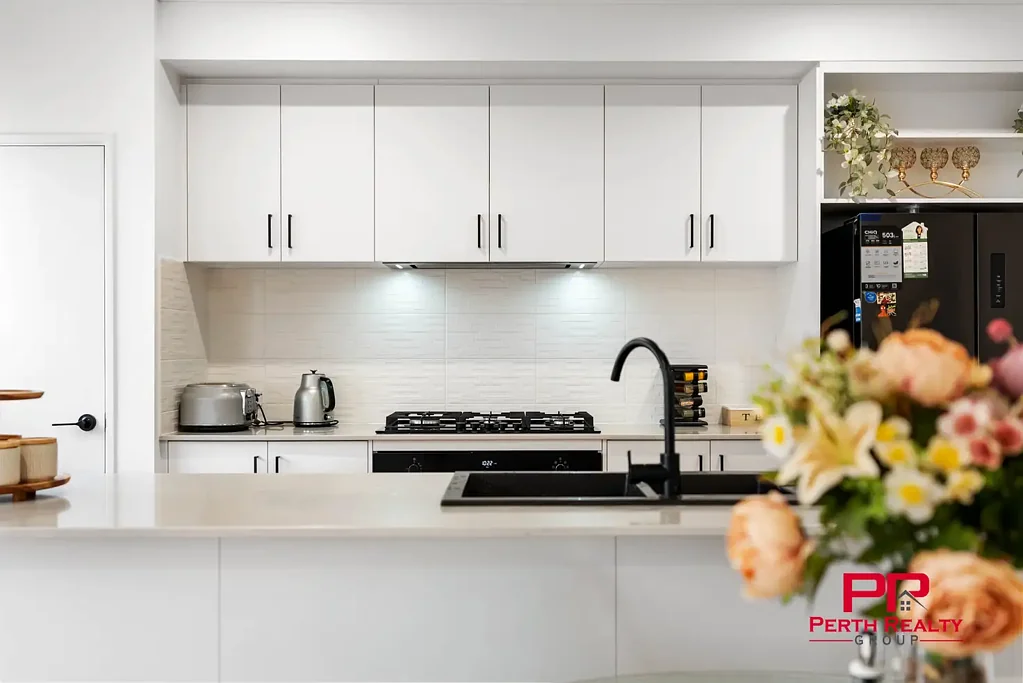 Baldivis 4房  2025 BUILT STUNNING FAMILY HOME IN A SOUGHT-AFTER LOCATION