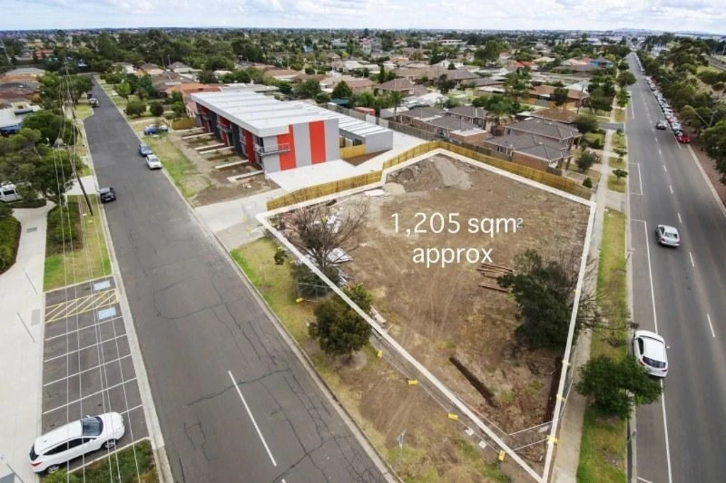 Laverton Great Opportunity for Developers and Investors!!
