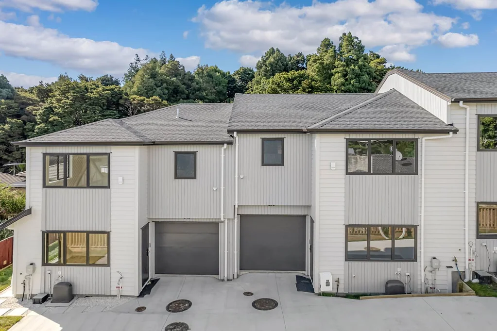 Totara Heights 3房  The Botanic Gardens Modern Living Awaits!