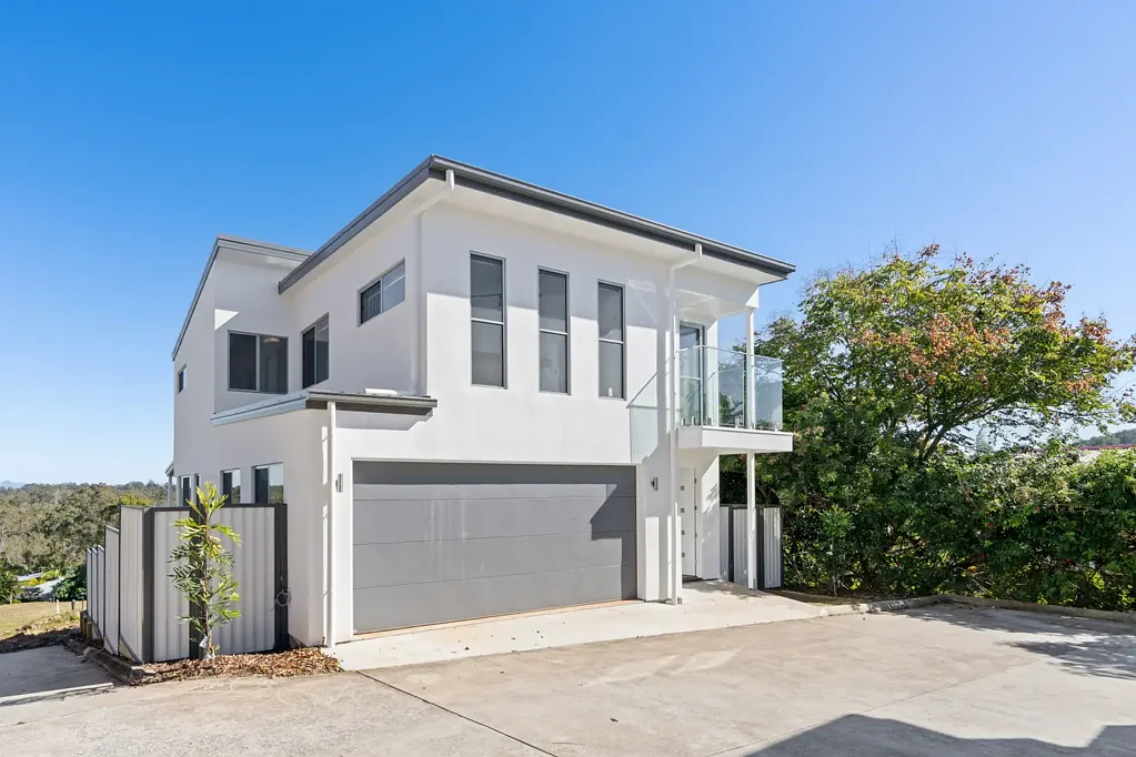 Cornubia 3ਬੈੱਡਰੂਮ Brand New Standalone Townhouse - Stylish Living with Hinterland Views