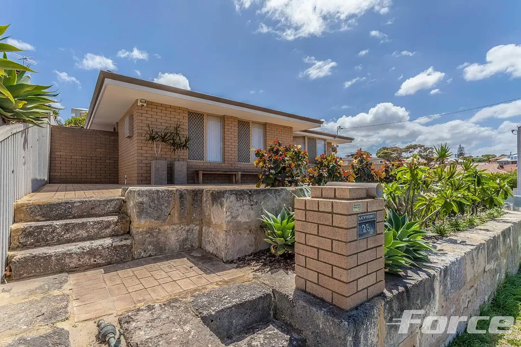 Quinns Rocks 3 Slaapkamer Coastal Gem